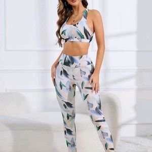 2pcs Seamless Allover Print Yoga Set Gym Suit Racerback Bra & Wide Waistband Leg